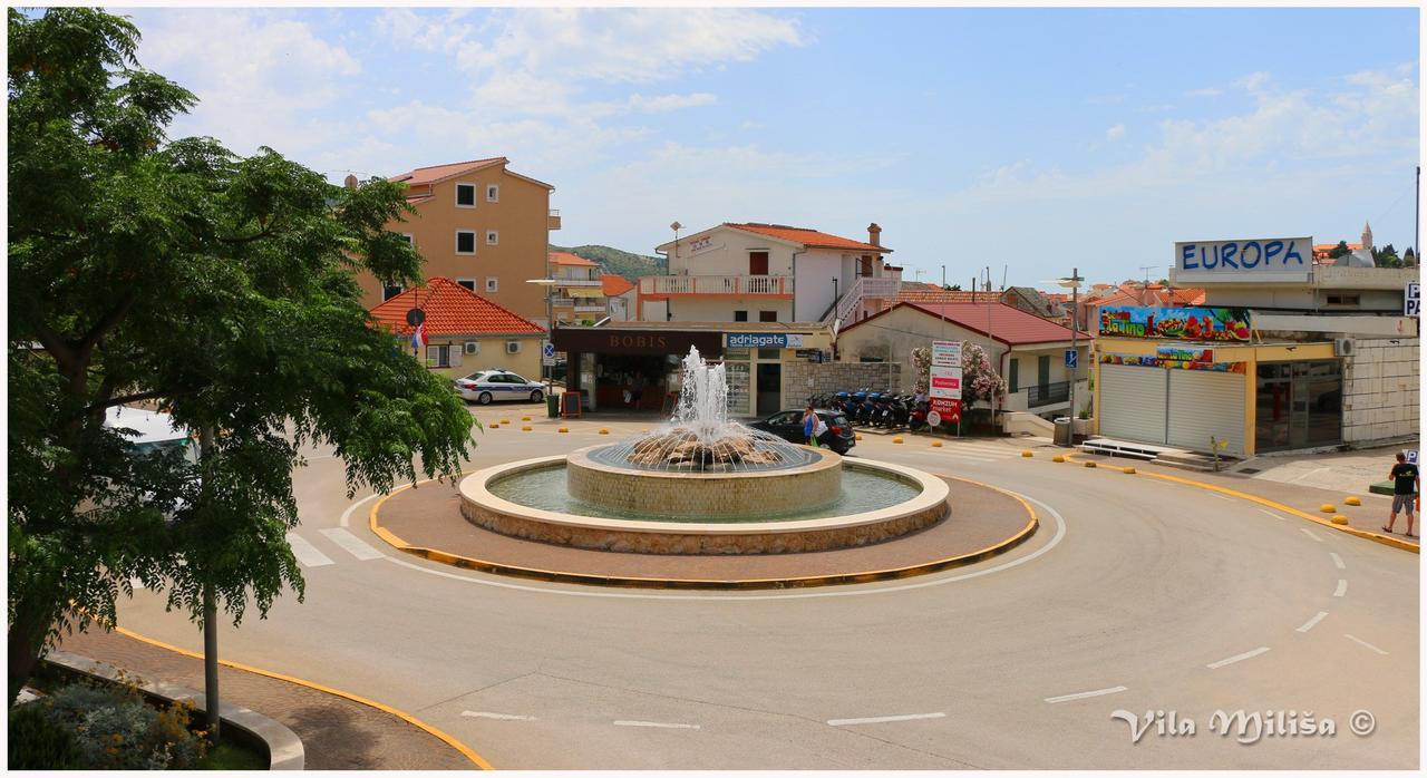 Appartamento Apartman Simun Primošten Esterno foto